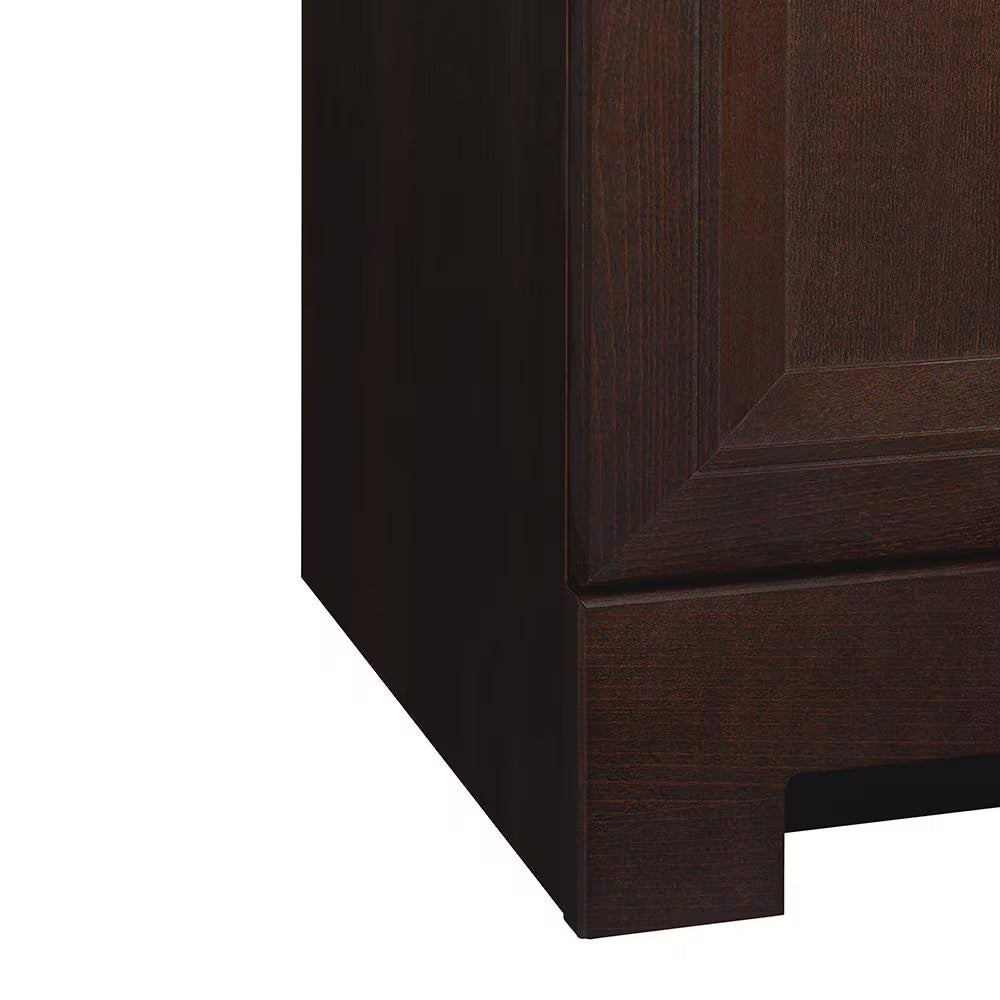 Sedgewood 18.5 In. W X 16.25 In. D X 32.625 In. H Single Sink Bath Vanity in Dark Cognac with Arctic Solid Surface Top
