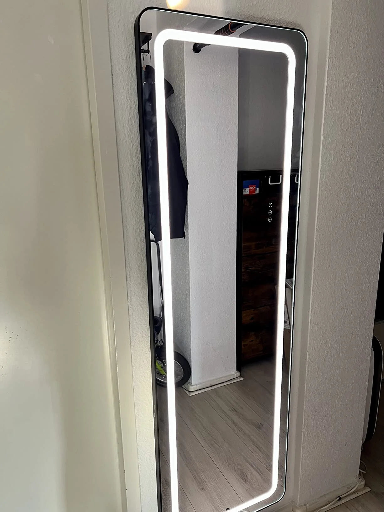 63" X 20" LED Full Length Mirror Hollywood Vanity Mirror Dimmable LED Floor Mirrors for Leaning Wall Mounted Water Proof Mirror for Bathroom Dressing, Anti-Fog Black
